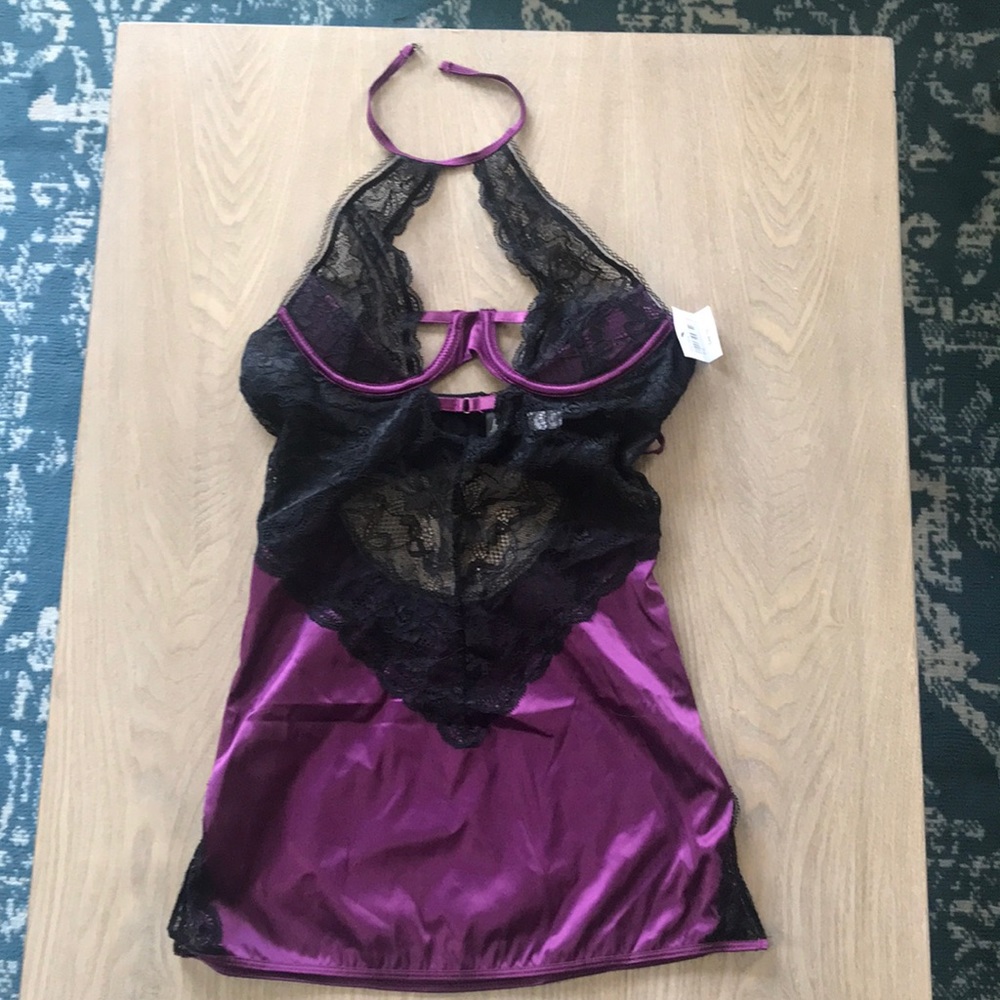 NWT purple and black lingerie with matching pantie